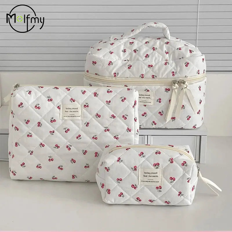Cherry Makeup Bag Women's Cosmetic Bags Fashion Portable Cute Cosmetic Travel Storage Pouch Handbag Cotton Quilted Zipper Purse